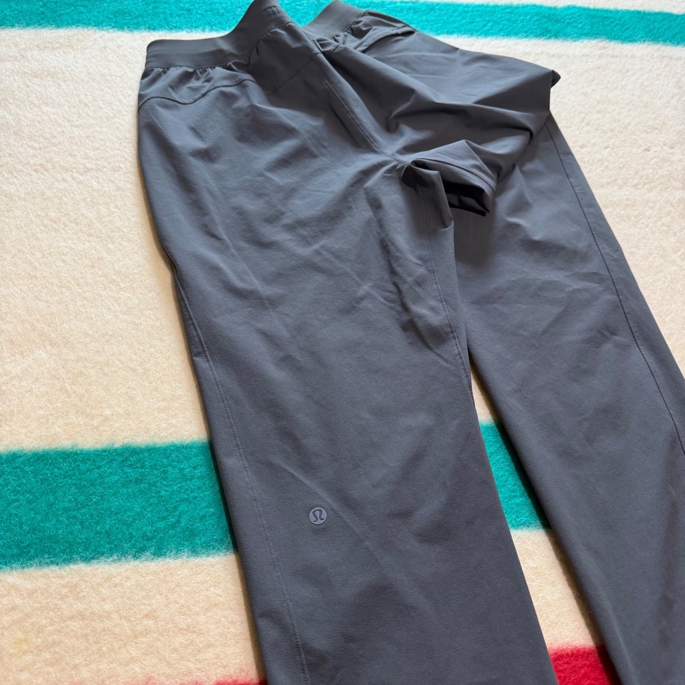 Lululemon Pants Mens Dark Green Stretch Drawstring Size S 30 Inseam - Picture 5 of 8